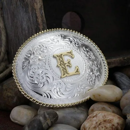 Vista 3 de Montana Silversmiths Hebilla de cinturón occidental con inicial grabada en plata y ribete dorado