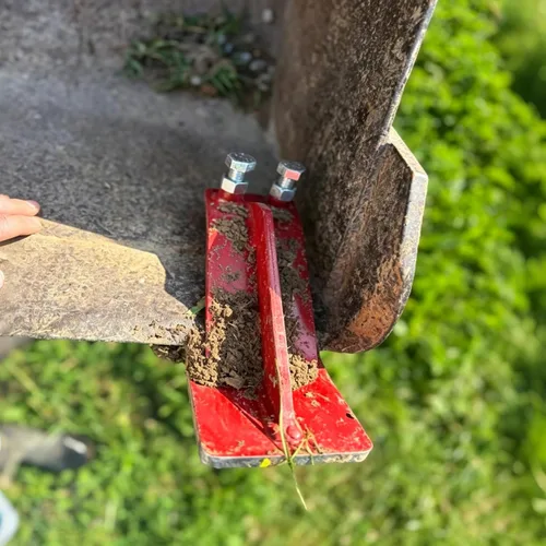Vista 8 de Protector de cubo de tractor 2 PCS rojo