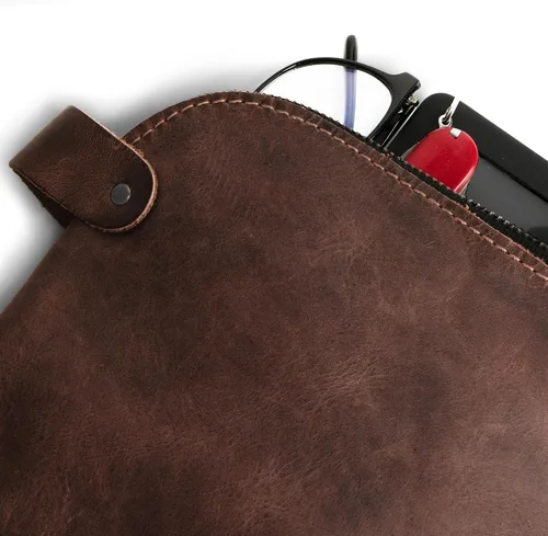 Vista 3 de Hide & Drink, Bolsa grande rústica multiusos para cables y cargadores, bolsa de viaje, bolsa multiusos, cuero de grano completo, hecho a mano