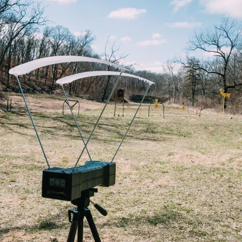 Vista 6 de Caldwell Ballistic Precision Chronograph with FPS and MPS Readings, Sun Screens and Large LCD Screen for Range Shooting