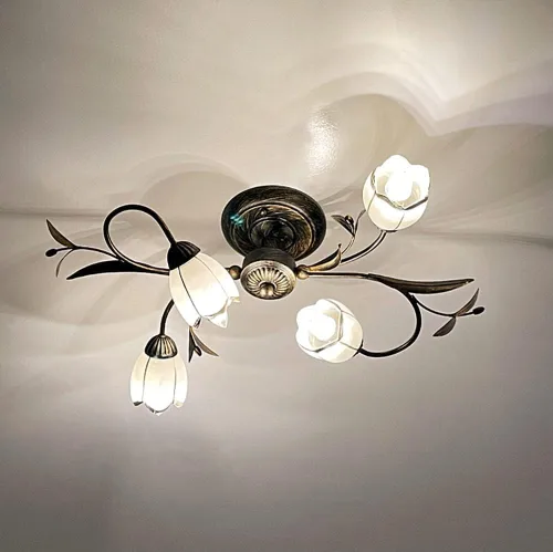 Vista 4 de Lámparas de techo semiempotradas con forma de flor retro en forma de cristal cerca del techo, lámparas colgantes industriales Simplicity para 4 luces