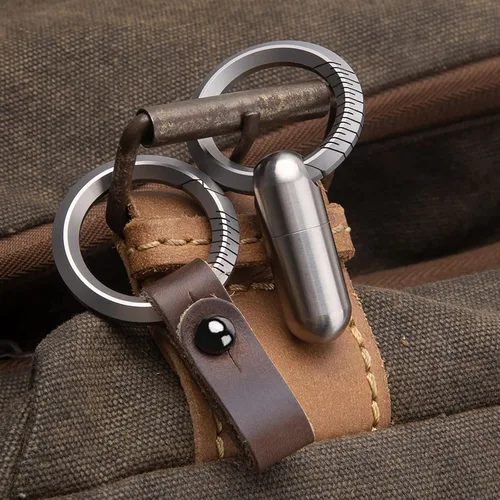 Vista 3 de Llavero de aleación de titanio con hebilla para cinturón de cintura de cuero, colgante de coche ultra, ligero EDC llavero para exteriores