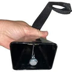 Vista 3 de MÁS Cencerro: Campana de 3-1/2" de altura con estampado MÁS Cowbell SNL Skit