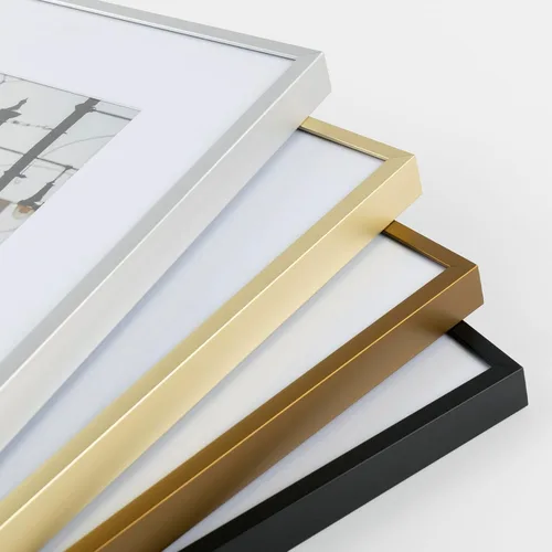 Vista 8 de Frametory, juego de 7 marcos de fotos de aluminio negro con alfombrilla extraíble - Incluye cuatro de 5 x 7 pulgadas, dos de 8 x 10 pulgadas y uno