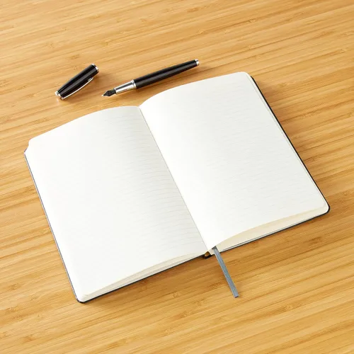 Vista 9 de Amazon Basics - Cuaderno clásico de tapa dura con rayas, 24 paquetes, 240 páginas, 5 x 8.25 pulgadas, color negro