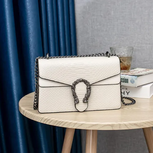 Vista 5 de HELFNE Bolsos de noche y embragues para mujer, bolsos cruzados de moda con cadena, bolsos de mano, lindos bolsos veganos y bolso de hombro