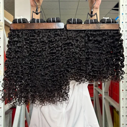 Vista 19 de Paquetes de cabello humano rizado birmano, paquetes de cabello virgen sin procesar, extensiones de cabello humano 16A, cabello humano rizado negro