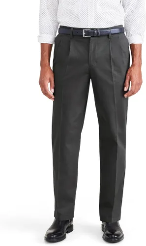 Vista 11 de Classic Fit Signature - Pantalones Iron Free de color caqui con Stain Defender - Plisados (Regular y Big & Tall)