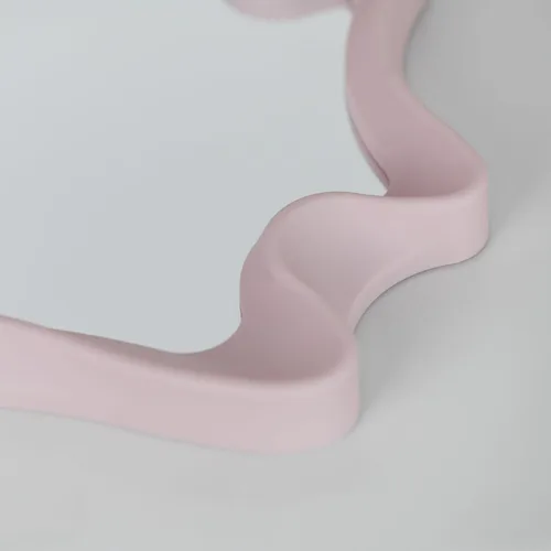 Vista 4 de Funerom Espejo de pared irregular de 15.8 x 11.8 pulgadas, espejo de pared pequeño, espejo ondulado rosa