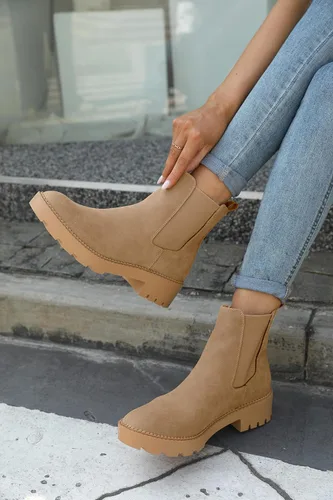 Vista 2 de Coutgo Botas Chelsea con plataforma gruesa y de tacón bajo para mujer, botas de tobillo elásticas de gamuza