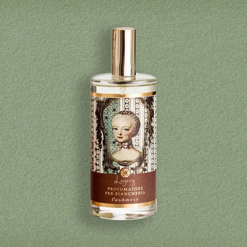 Vista 2 de Logevy Firenze 1965 Cashmere - Spray de fragancia de lino para tela de cachemira de Master Perfumer en Italia con notas afrutadas y florales