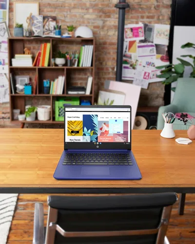 Vista 2 de HP Computadora portátil 14, Intel Celeron N4020, 4 GB de RAM, 64 GB de almacenamiento, pantalla HD de microborde de 14 pulgadas, Windows 11 Home