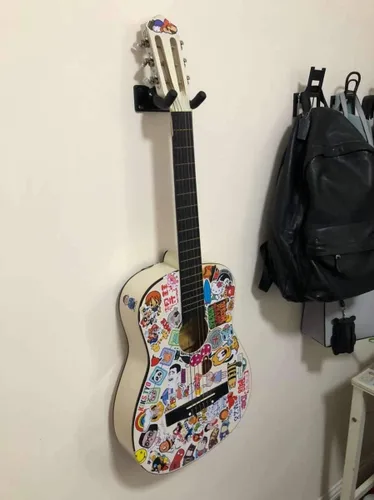 Vista 5 de Paquete de 2 soportes de pared para guitarra, ganchos de pared para guitarra, exhibición perfecta de instrumentos musicales para tiendas minoristas