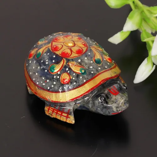 Vista 4 de GEMHUB Estatua de piedra de tortuga de zafiro azul natural de 441.45 ct para decoración del hogar