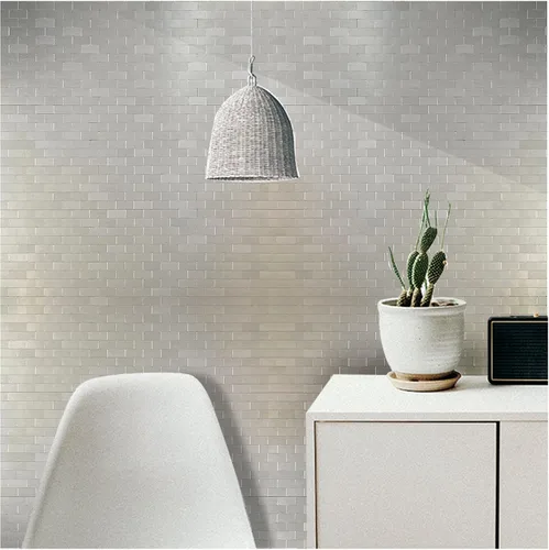 Vista 4 de XUANINY 10 láminas de azulejos metálicos despegables y adhesivos para salpicadero, autoadhesivos de aluminio cepillado estilo subway, pegatina