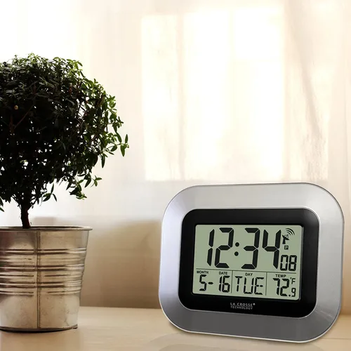 Vista 6 de La Crosse Technology Relojes de pared atómicos analógicos y digitales con temperatura