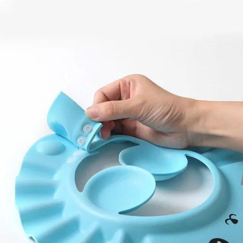 Vista 4 de Gorro de champú para bebé, impermeable, gorra de baño ajustable, sombrero de visera con silenciador de orejas para bebés y niños pequeños Azul