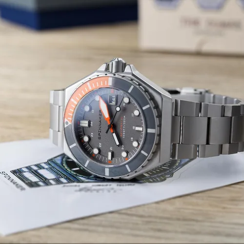Vista 7 de Spinnaker Diver Dumas SP-5081 - Reloj automático japonés de 1.73 pulgadas para hombre