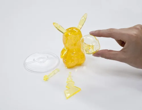 Vista 4 de Beverly Pokemon XY Crystal 3D Rompecabezas - Pikachu (29 piezas)
