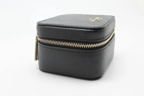 Vista 3 de Kate Spade New York Joyero de viaje Staci en negro