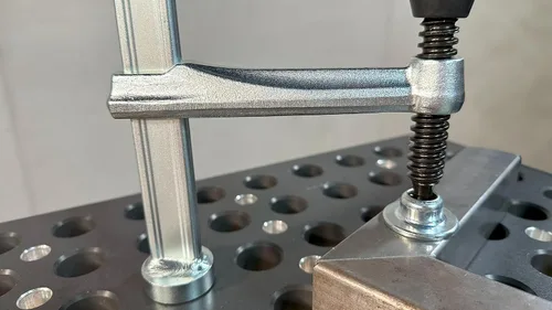 Vista 3 de Bessey TW16-20-10K Elemento de sujeción Tw16 de 7.87 pulgadas/3.94 pulgadas con mango, plata/rojo
