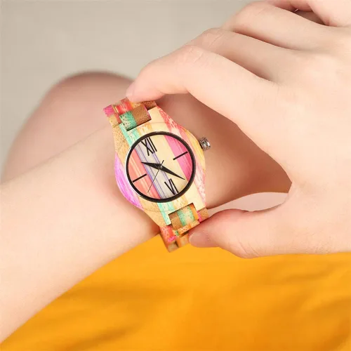 Vista 6 de Tiong Reloj de madera para mujer con correa de madera, cuarzo analógico, diseño clásico, colorido reloj de pulsera de bambú para damas, parejas..