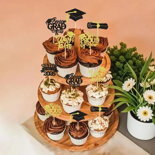 Vista 6 de Ercadio 36 piezas 2026 adornos para cupcakes con purpurina negra y dorada para graduación senior So Proud Of You Senior Class of 2026 Way to Go