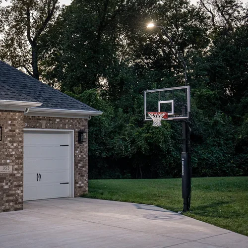 Vista 8 de Silverback La luz LED de aro de baloncesto ilumina el tablero