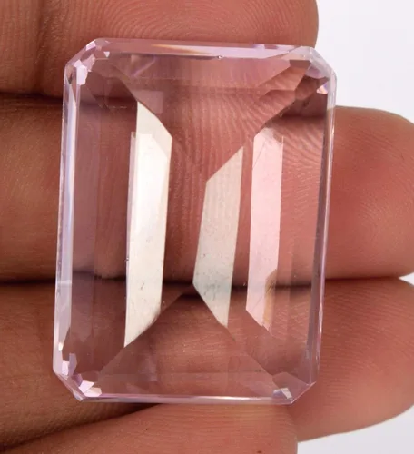 Vista 3 de GEMHUB Topacio rosa bebé esmeralda forma suelta piedra preciosa, Gema, Topacio rosado brasileño