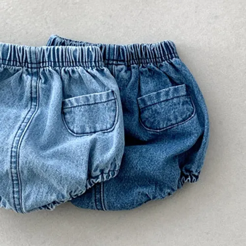 Vista 6 de Pantalones cortos de mezclilla para bebés y niñas, 2 piezas, pantalones cortos para niños, pantalones cortos sueltos para pañales, pantalones cortos