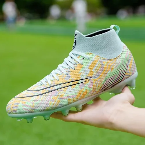 Vista 2 de MISNAD Tacos de fútbol unisex para adultos, zapatos de fútbol para entrenamiento en interiores y exteriores, tacos de fútbol atlético profesional