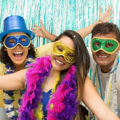 Vista 6 de Max Fun 6 Boas coloridas de plumas para fiesta, a granel para mujeres y niñas, 6.56 pies para decoraciones de fiesta de Mardi Gras, disfraces