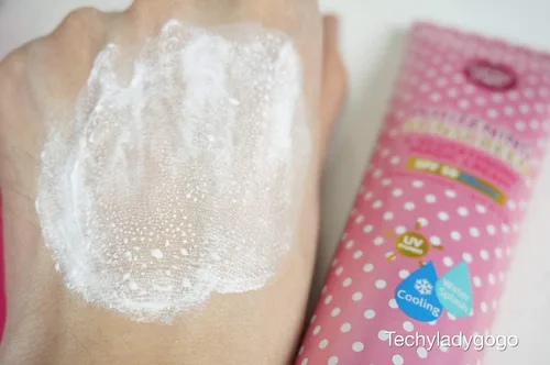 Vista 4 de Cathy Doll L-Glutatión Crema Mágica SPF 50 Protector Solar Blanqueador 4.7 fl oz