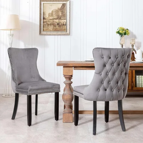 Vista 9 de Silla de comedor tapizada de terciopelo con respaldo de ala y patas de madera marrón, decoración de remaches, silla auxiliar moderna de mediados