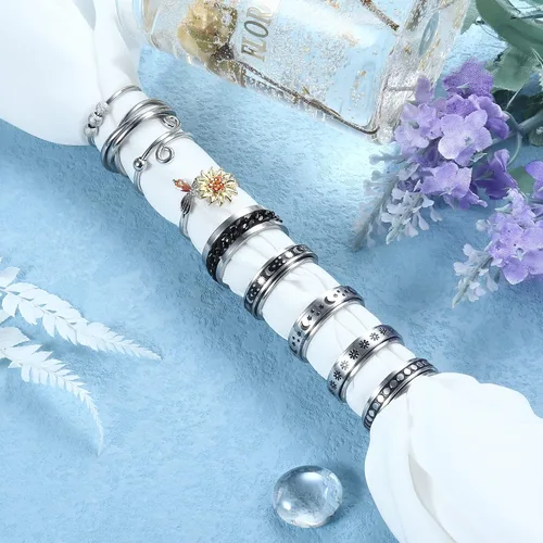Vista 7 de Sanfenly Juego de 9 anillos antiestrés para la ansiedad para mujeres y hombres cadena fría de acero inoxidable con incrustaciones de luna sol