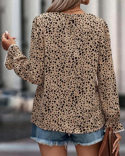 Vista 5 de PRETTYGARDEN Womens Fall Casual Long Sleeve Crewneck Lace Crochet Print Tunic Tops