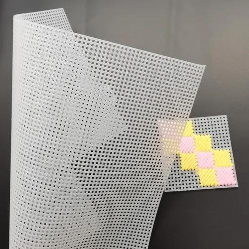 Vista 4 de 7 piezas, 7 hojas de lona de plástico transparente para proyectos de manualidades, bordado, divisor de peceras, proyectos de punto y ganchillo