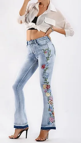 Vista 2 de Jeans acampanados para mujer, jeans bordados florales, elásticos, acampanados, talla grande, pantalones de mezclilla de pierna ancha Y2K