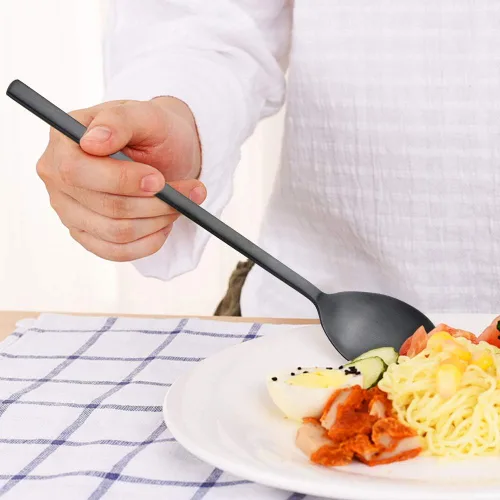Vista 4 de Cuchara de sopa, cucharas coreanas, 8 cucharas de sopa asiática de acero inoxidable, mango largo de 8.5 pulgadas, cucharas de ramen coreano