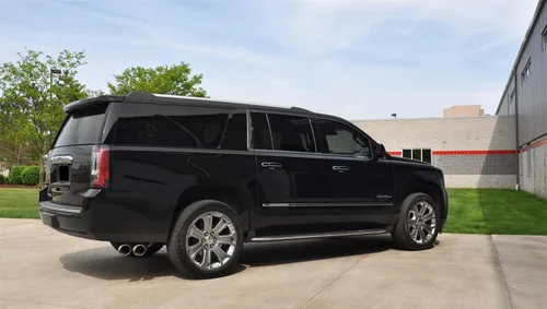 Vista 2 de Corsa Escape trasero para gato 14749 (GMC Yukon XL Denali XL)