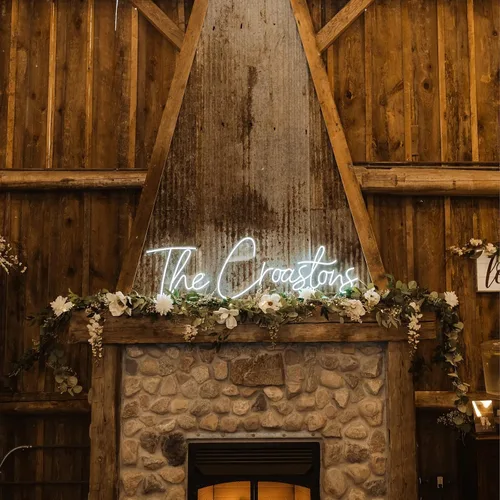 Vista 3 de Letreros de neón de boda, letreros de neón con nombre personalizado para decoración de pared de recepción, boda, fiesta familiar, graduación, luz