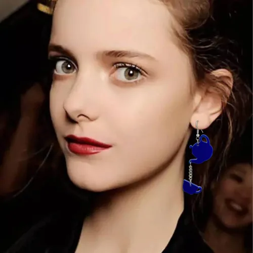 Vista 3 de QUPENGXU Pendientes colgantes distintivos para tetera individuales individuales de acrílico, divertidos aretes colgantes para mujeres y niñas