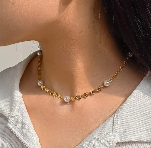 Vista 3 de Cowlyn Pearl Choker Dainty Adjustable Necklace 18K Gold Plated Cultured Barque Pearl Tiny Chain Delicate Mother's Valentine Jewelry for Women Girls