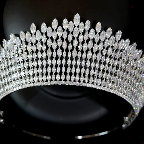 Vista 4 de hair jewelry crown tiaras for women Princess Crown Retro European Bridal Headdress Crystal Crown Selection Hair Band Bridal Hair Accessories