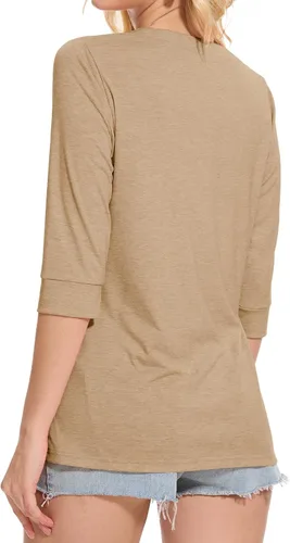 Vista 4 de Dimur Camisetas de manga 3/4 con cuello en V y botones para mujer, traje casual de negocios, camiseta básica de verano 2025