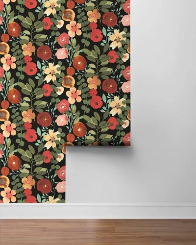 Vista 6 de NextWall Garden Dance Floral - Papel tapiz para despegar y pegar (negro azabache y rubí)