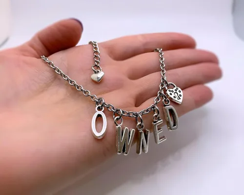 Vista 2 de Joyería de pulsera tobillera con dije de cerradura - BDSM Bondage, Acero inoxidable, Ágata