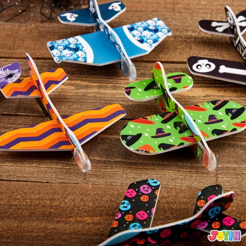 Vista 8 de JOYIN 48 aviones planeadores de espuma de Halloween para niños, planeadores de aviones de papel volador, juguetes a granel para regalos de fiesta