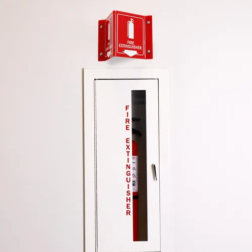 Vista 8 de SmartSign (paquete de 4) señal de proyección de extintor de incendios con flecha hacia abajo - 13 cm x 15 cm, señal V de pasillo de acrílico pulido