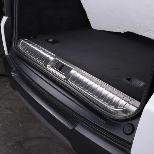 Vista 4 de YIWANG 304 - Protector de parachoques trasero de acero inoxidable para Land Rover Range Rover Sport 2014-2020, Plateado